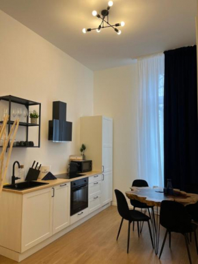 Loft A002 Solo Tower - Sforza 13